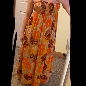 Summer tropical maxi dress size M